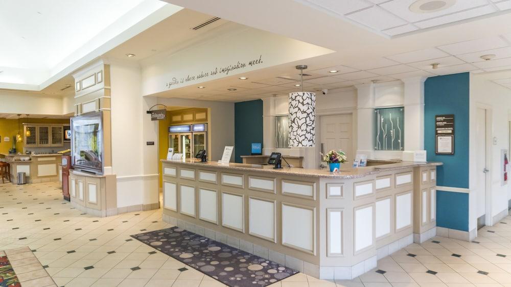 Hilton Garden Inn Вустер Экстерьер фото